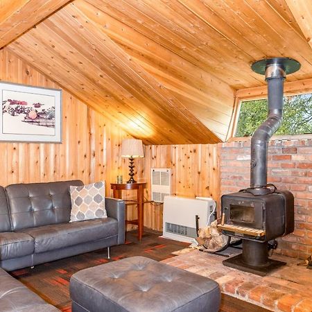 Alpine Meadows Cabin Гърдууд Екстериор снимка